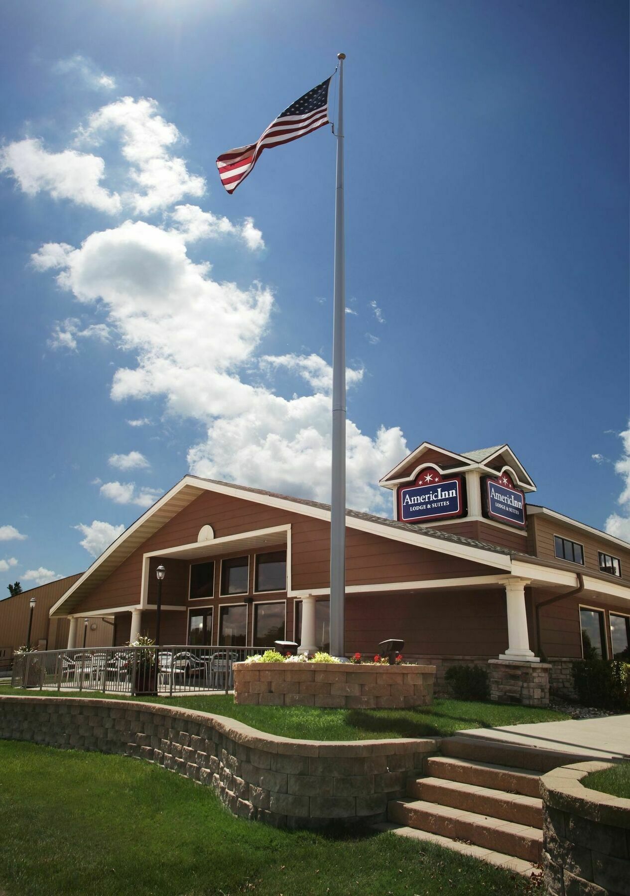 AmericInn by Wyndham Okoboji Exteriér fotografie