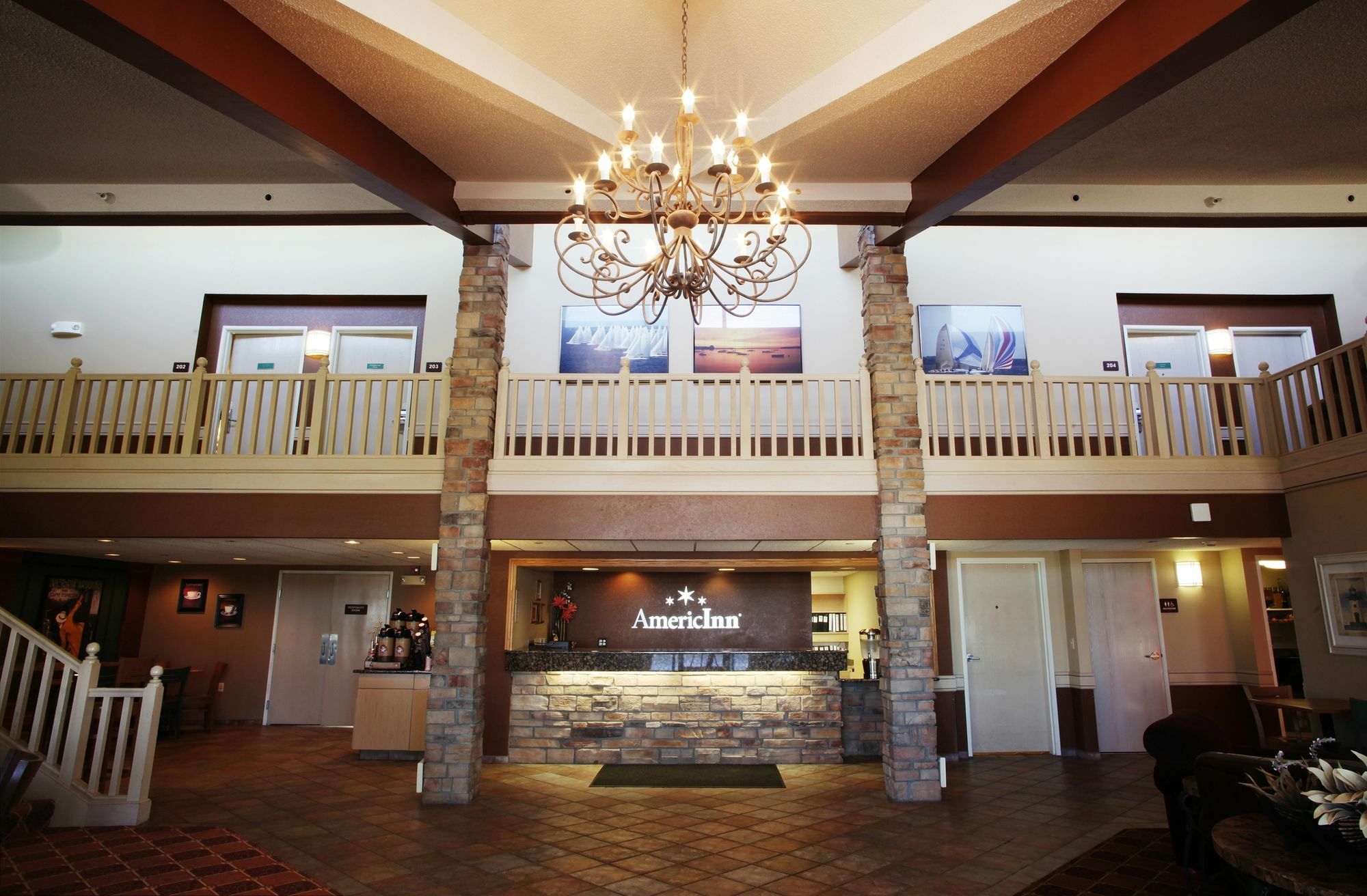 AmericInn by Wyndham Okoboji Exteriér fotografie